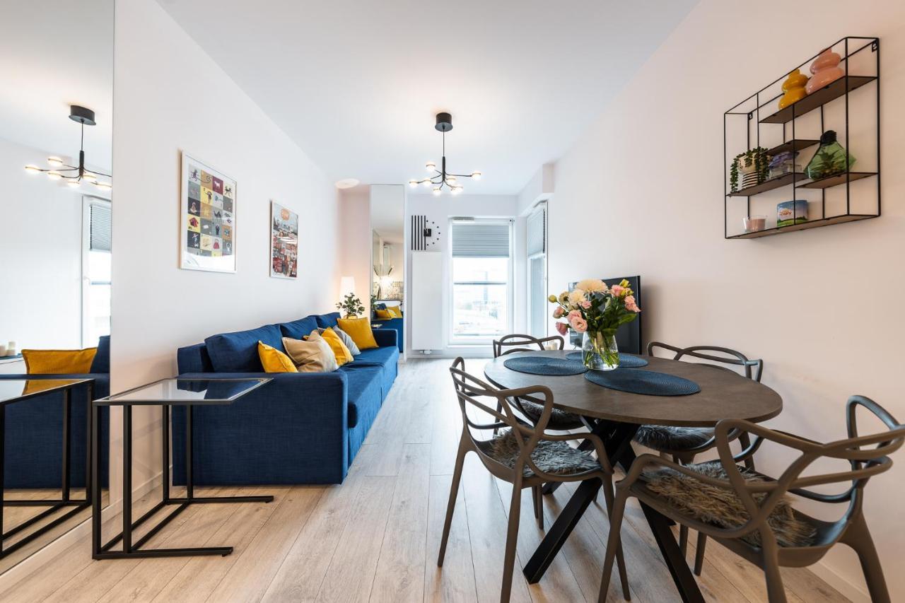 Apartamenty Tespis - Sokolska 30 Towers Катовице Экстерьер фото