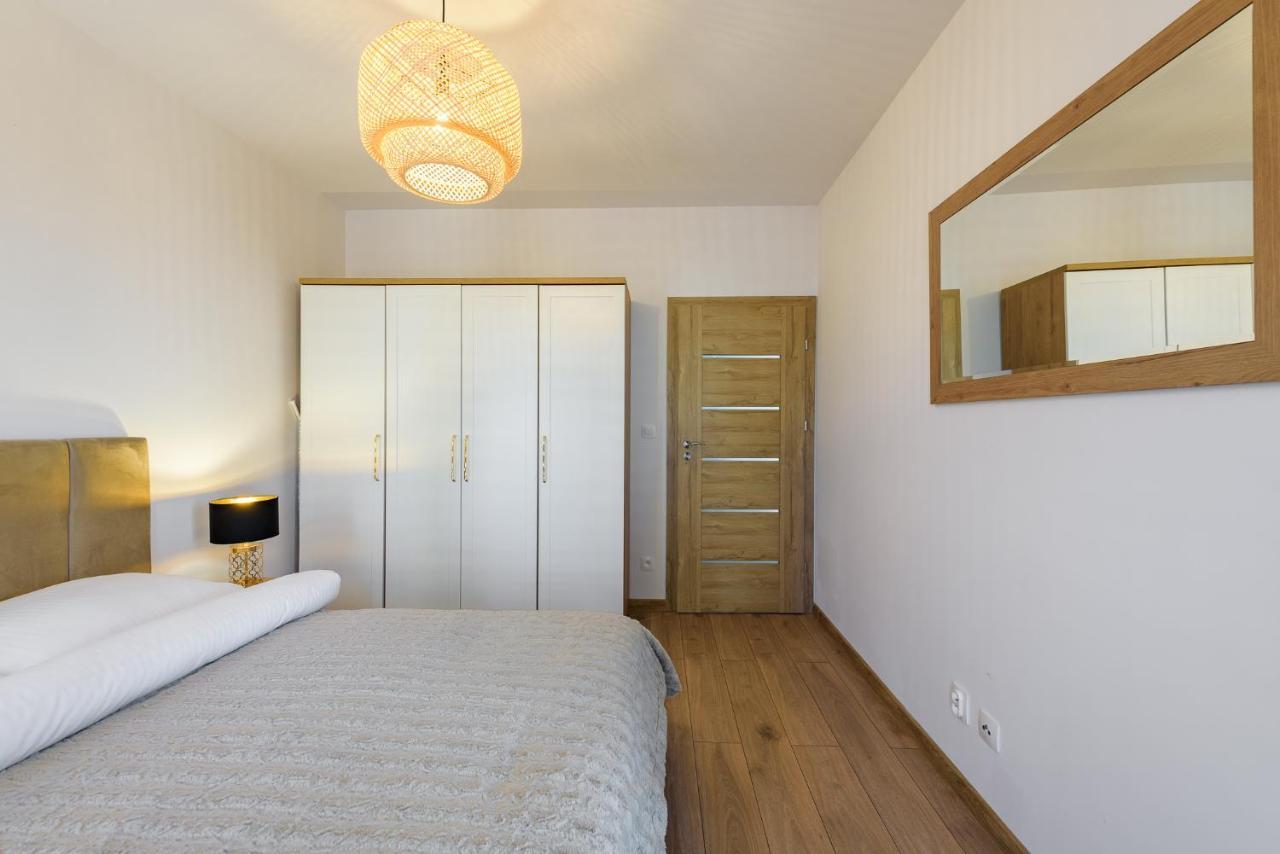 Apartamenty Tespis - Sokolska 30 Towers Катовице Экстерьер фото