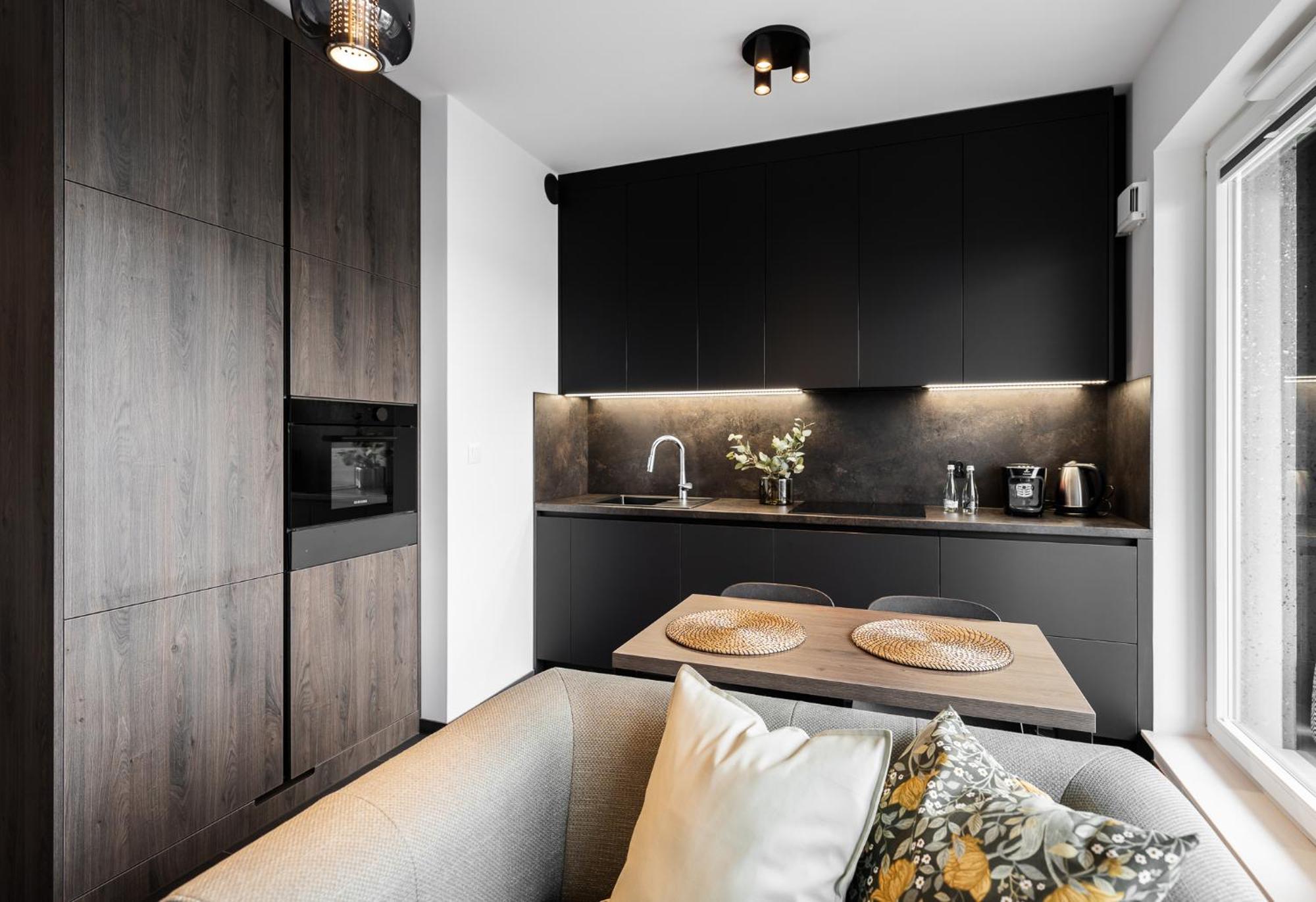 Apartamenty Tespis - Sokolska 30 Towers Катовице Номер фото